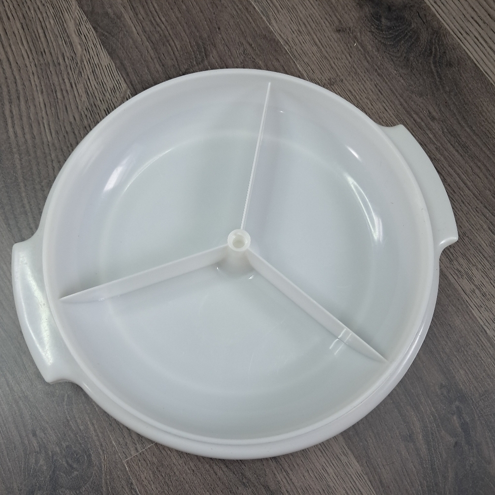 Vintage Tupperware White Suzette Divided Relish Serving Tray With Tan Lid